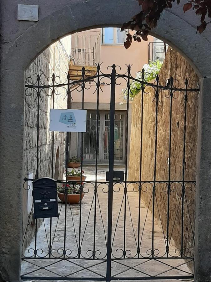 Hotel Al22 Di Piazza Del Gesu Viterbo Exterior foto